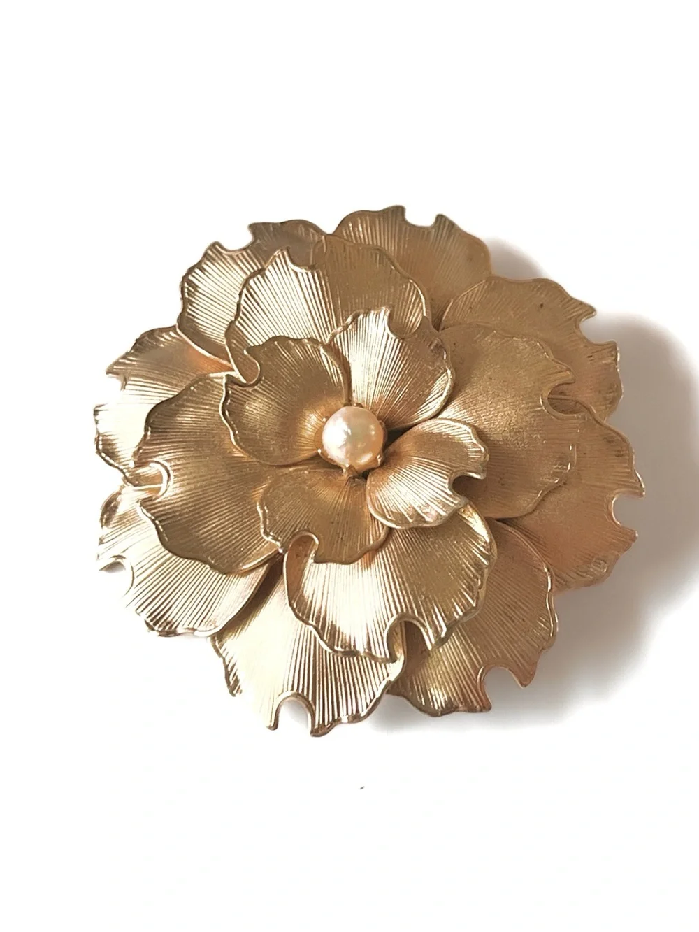 1950’s Genuine Pearl Ginkgo Petal Leaf Brooch Soft Satin Gold Tone Vintage